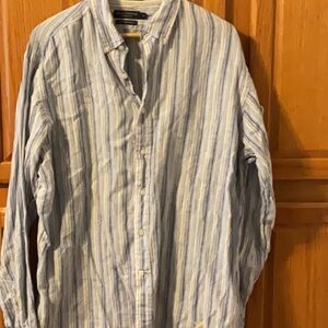 Gently used men’s Daniel Cremiuex Italian linen dress shirt size xl